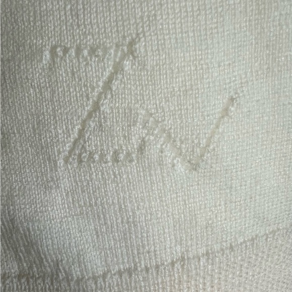 Zadig & Voltaire Women’s Distressed Miss Camo Skull Strass Sweater Size Medium - Picture 8 of 15